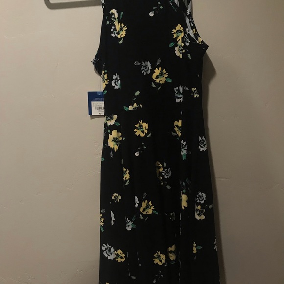 Arizona flower dress with tags - Picture 4 of 4
